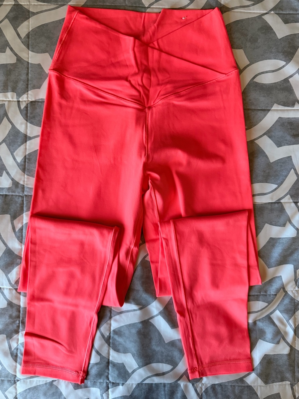 Realme Coral Pink High-Waist Leggings